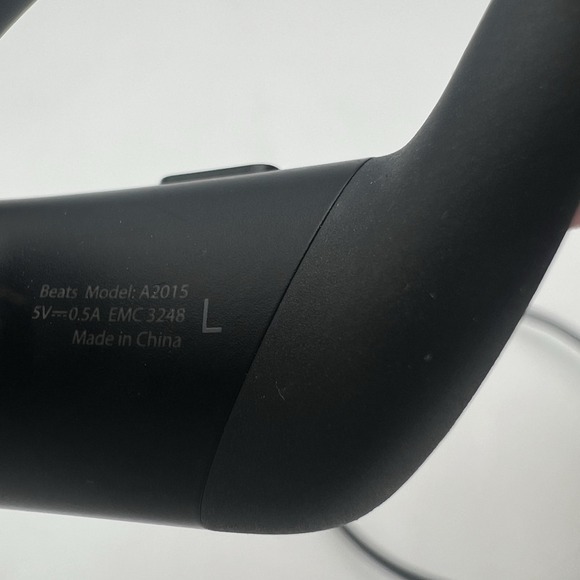 Beats by Dr. Dre Powerbeats 4 Bluetooth In-Ear Headphones Black A2015 Tested - Picture 6 of 6